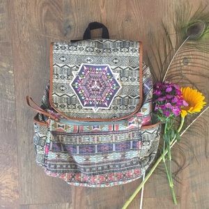 🌻Barely Used Super Hip Bohemian Backpack 💜